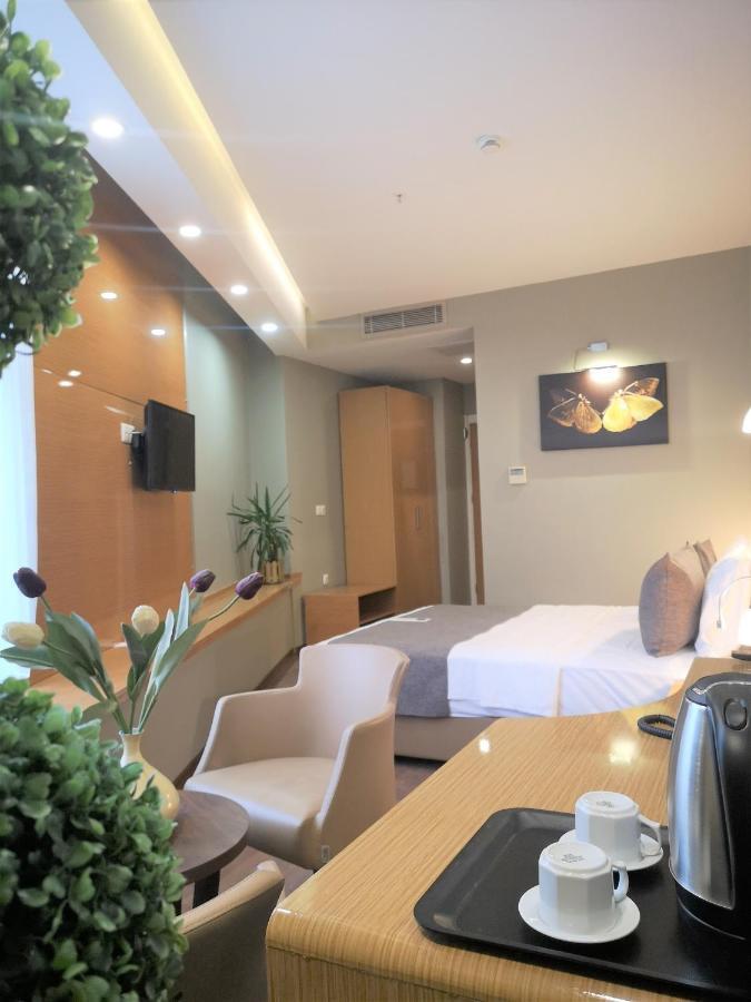 Grand Park Hotel Istanbul City Center Bed And Breakfast Екстер'єр фото
